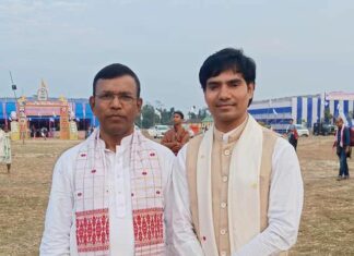 Ismail Hossain-Brief Life Sketch Ismail Hossain-Brief Life Sketch