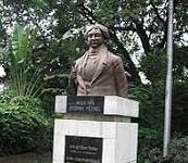 Henry Derozio Harp of India | A Critical Analysis Henry Derozio Harp of India | A Critical Analysis